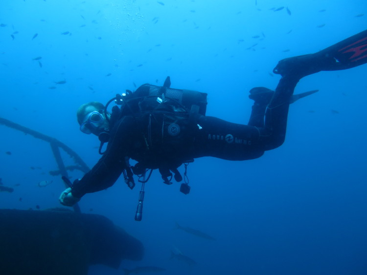 Xatt L’Ahmar scuba diving